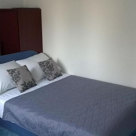 Apartments Dijan Sukošan Eksteriør bilde