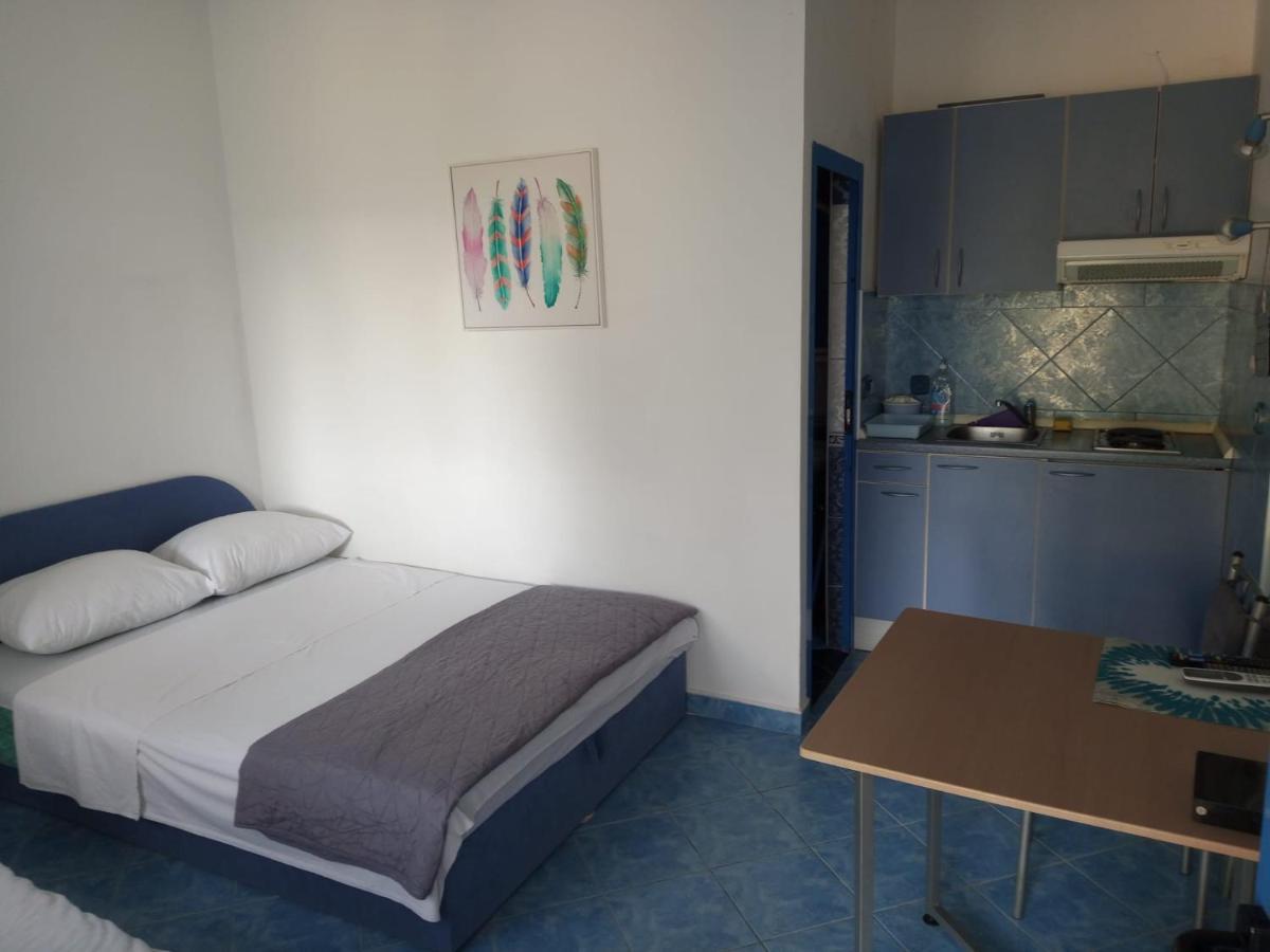 Apartments Dijan Sukošan Eksteriør bilde